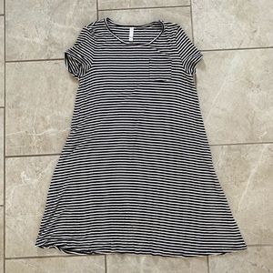 Xhilaration Black White Stripe Dress